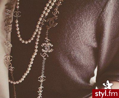 W zestawieniu z perełkami wygląda bosko ; * - Pozostałe Dodatki Moda