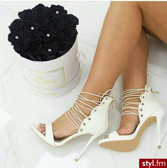 Szpilki Buty Moda