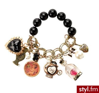 Bransoletka od Betsey Johnson inspirowana stylem vintage. Cena: $75 - Pozostałe Dodatki Moda