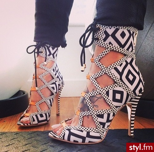 Szpilki Buty Moda