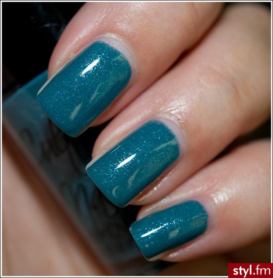 Cult Nails Let Me Fly Nail Lacquer - Kwadratowe Paznokcie