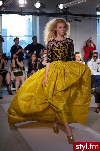 Sukienki Moda