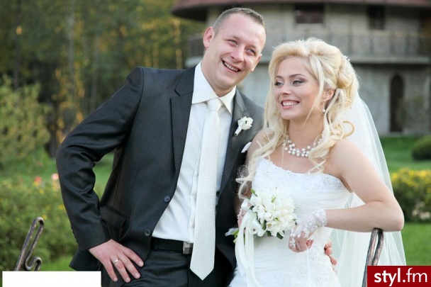 Ślubne Średnie Fryzury