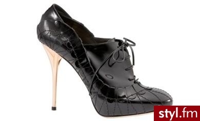 buty. Dior
Jeżeli już jest proszę o link - Pozostałe Buty Moda