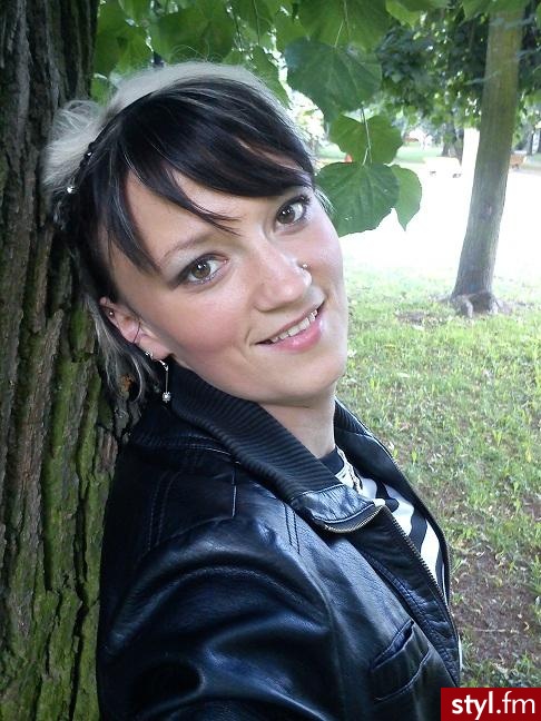 Blond Rozpuszczone Proste Na co dzień Średnie Fryzury