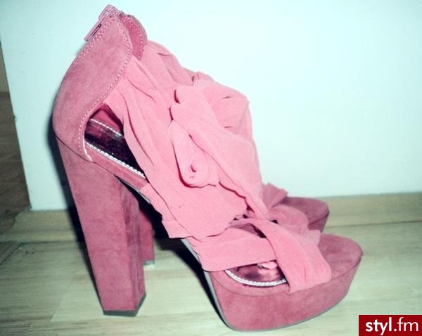 Szpilki Buty Moda