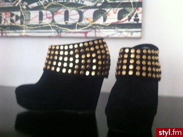 Pozostałe Buty Moda