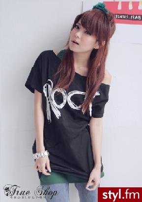 allegro.pl/item621412171_gratis_japan_style_czarny_top_nietoperz_s_m_36_38.html - Pozostałe Ciuchy Moda