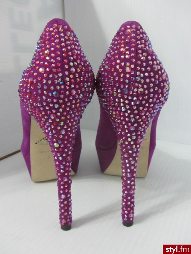 Szpilki Buty Moda