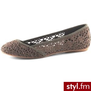 Khaki crochet pumps - Dorothy Perkins - Polyvore. Pobrano ze strony: http://www.polyvore.com/cgi/thing?id=27437030 - Pozostałe Buty Moda