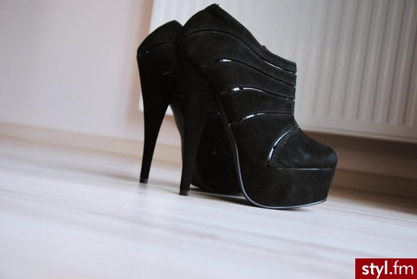 Pozostałe Buty Moda