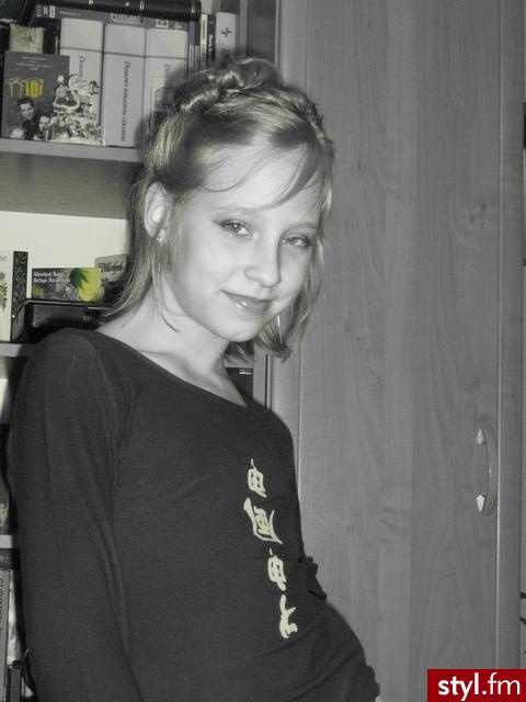 Średnie Fryzury