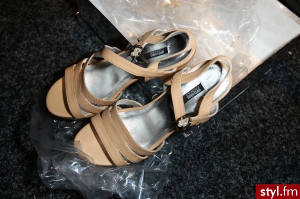 Sandały Buty Moda