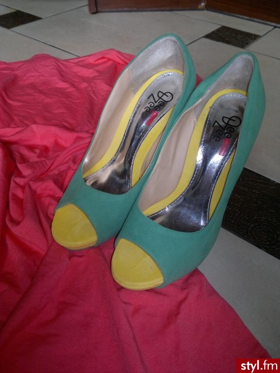 Szpilki Buty Moda