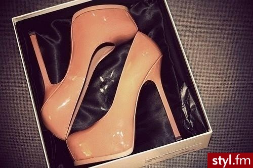 Szpilki Buty Moda