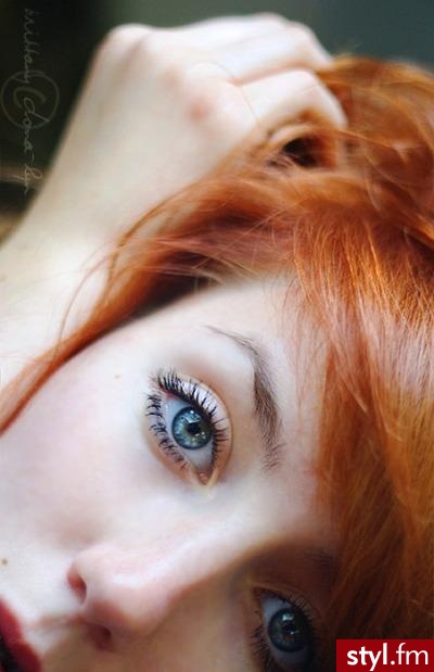 Średnie Fryzury