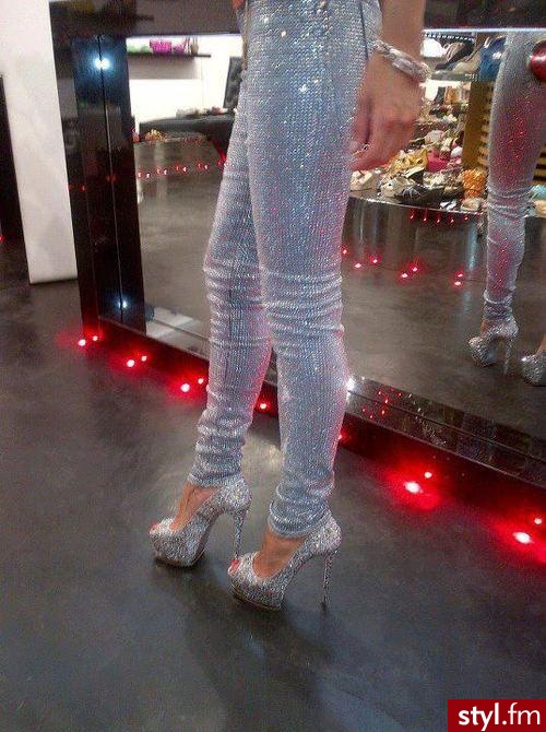 Szpilki Buty Moda