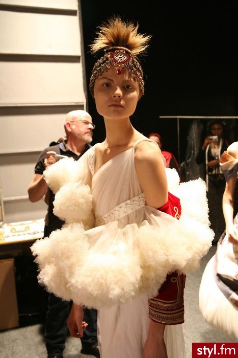 Sukienki Moda