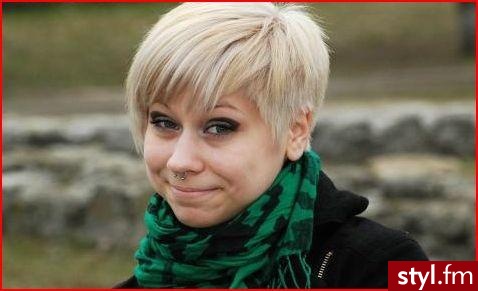 . - Krótkie Fryzury