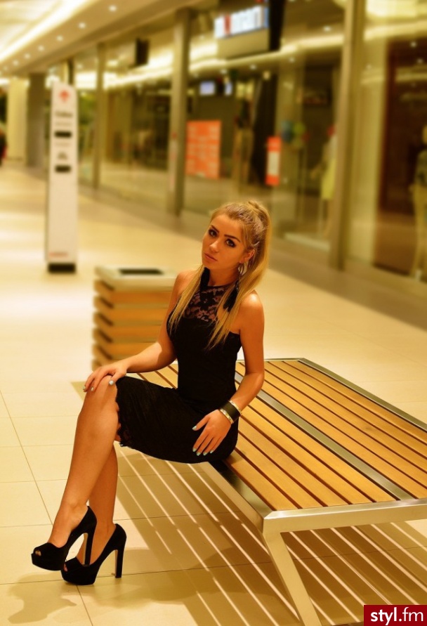 Wieczorowe Sukienki Moda