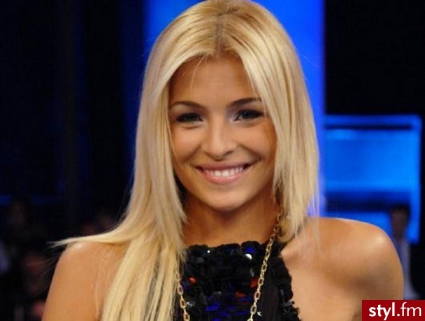 Blond Rozpuszczone Proste Na co dzień Średnie Fryzury