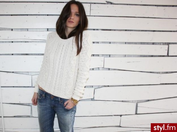 Swetry Ciuchy Moda