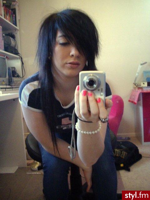 Lauren - EMO Alternatywne Średnie Fryzury