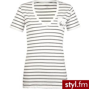 VANS Double Vision Womens Tee - Polyvore. Pobrano ze strony: http://www.polyvore.com/vans_double_vision_womens_tee/thing?id=22308730 - Pozostałe Ciuchy Moda