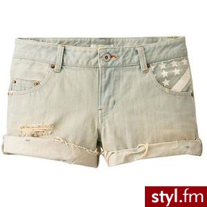 SNIDEL Damage-added Jean Shorts (Blue) - 53.47USD(Approx.) :... - Polyvore. Pobrano ze strony: http://www.polyvore.com/snidel_damage-added_jean_shorts_blue/thing?id=9852589 - Pozostałe Ciuchy Moda