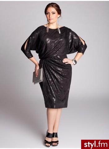 Sukienki Moda