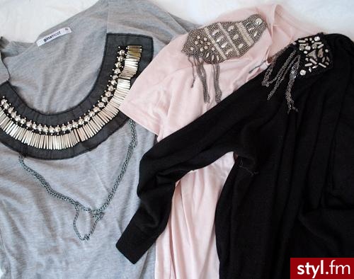 ?. wiecie może gdzie znajdę taką bluzkę jak ta pośrodku albo ta po prawej stronie? - Pozostałe Ciuchy Moda