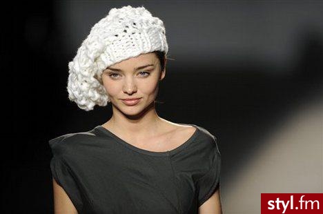 Nakrycia głowy Dodatki Moda