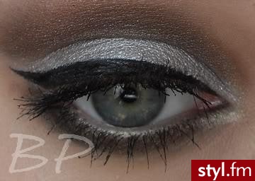 http://make-up-4-u.blogspot.com - Wieczorowe Makijaże