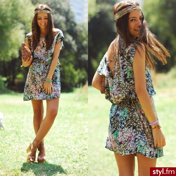 Sukienki Moda