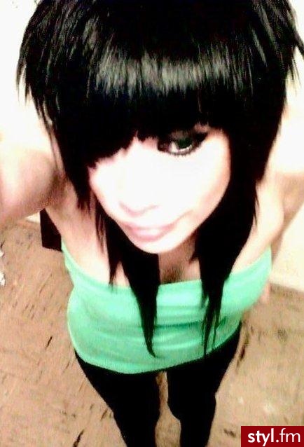 EMO Alternatywne Średnie Fryzury
