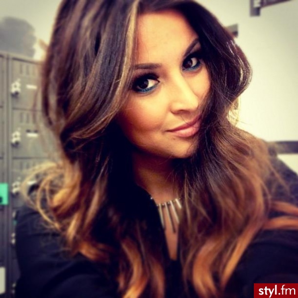 Brązowe Rozpuszczone Kręcone Na co dzień Długie Fryzury