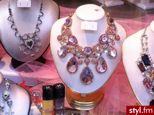 Naszyjniki Biżuteria Moda