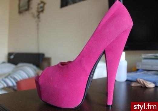 Szpilki Buty Moda