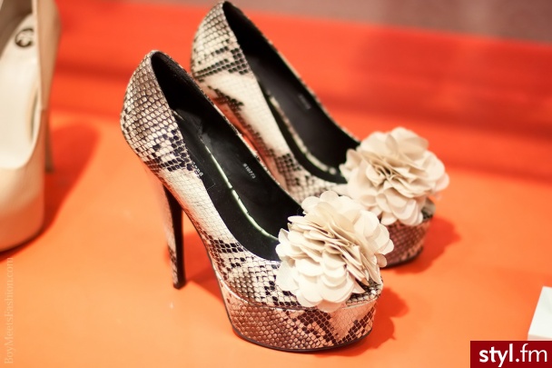 Szpilki Buty Moda