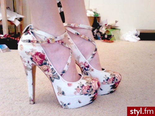 Szpilki Buty Moda