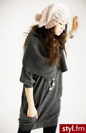 Czapka-PLN25.00 - Nakrycia głowy Dodatki Moda