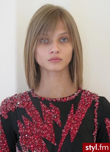 Średnie Fryzury