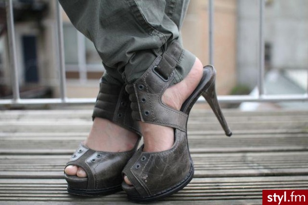 Pozostałe Buty Moda