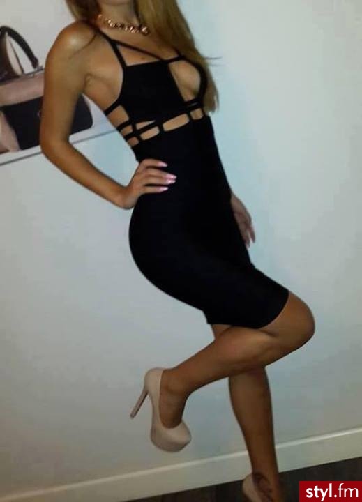 Wieczorowe Sukienki Moda