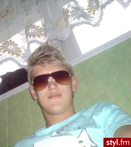 Średnie Męskie Fryzury