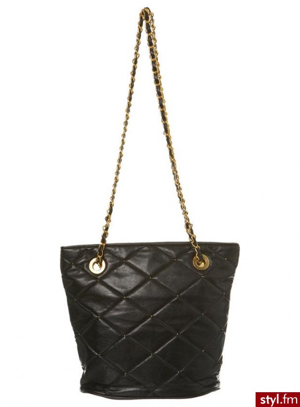 TRENDY na 2009 rok !!!!. Jednym z trendów jest łączenie jasnych róży i czerwieni z neonami zmixowanymi z geometrią a monochromatycznymi odciskami kwiatów.
Dodatki powinny mieć ducha lat \'80.
Zdobione powinny być złotymi okuciami.
Do tego wysokie  - Pozostałe Ciuchy Moda