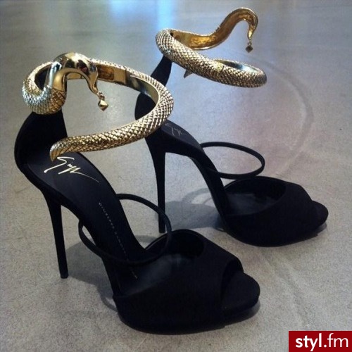 Szpilki Buty Moda