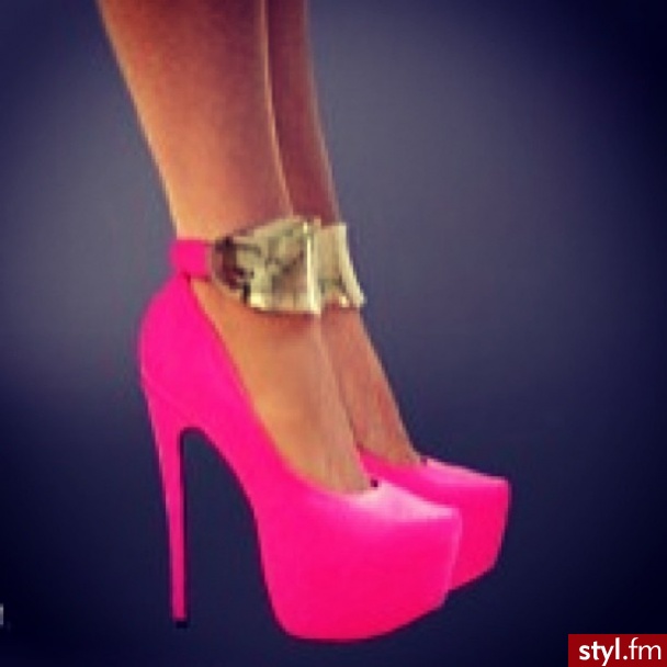 Szpilki Buty Moda