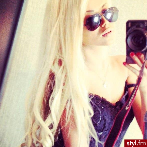 Blond Rozpuszczone Kręcone Na co dzień Długie Fryzury