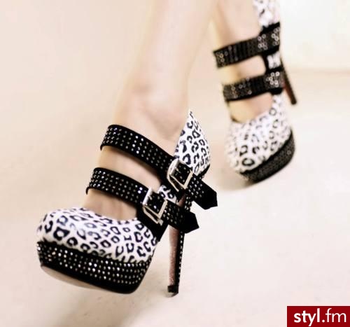 Szpilki Buty Moda